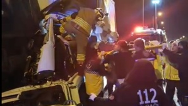 Bolu Dağı Tüneli çıkışında kaza; baba öldü, oğlu yaralandı