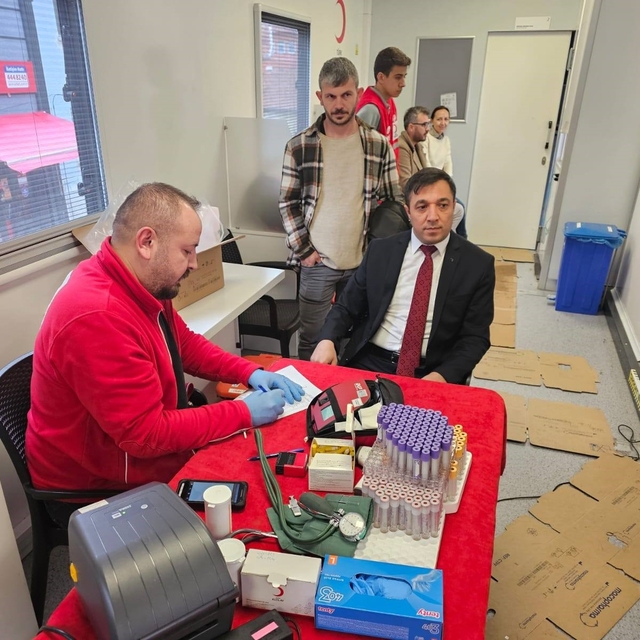 Şaphane Kaymakamı Boztaş'tan düzenli kan bağışı çağrısı