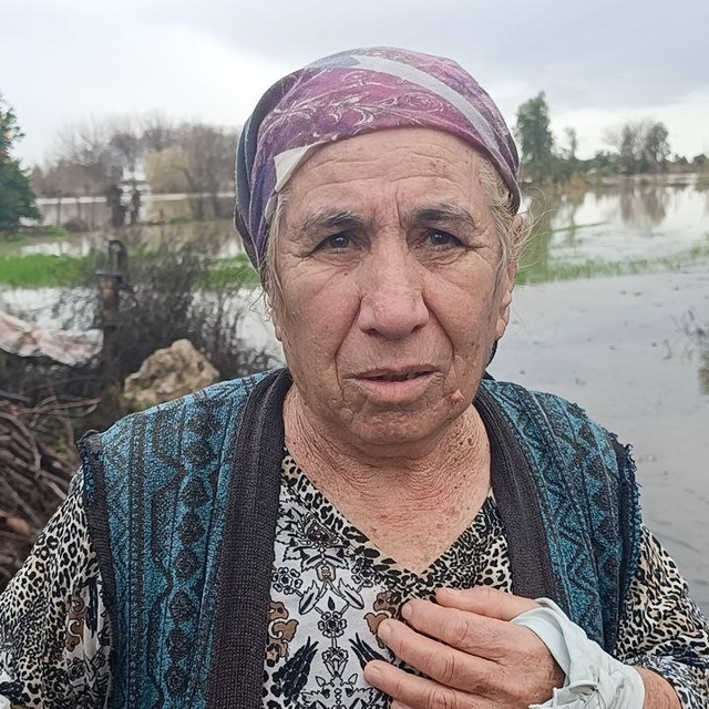 Selde mahsur kalan köpeği AKOM ekipleri kurtardı