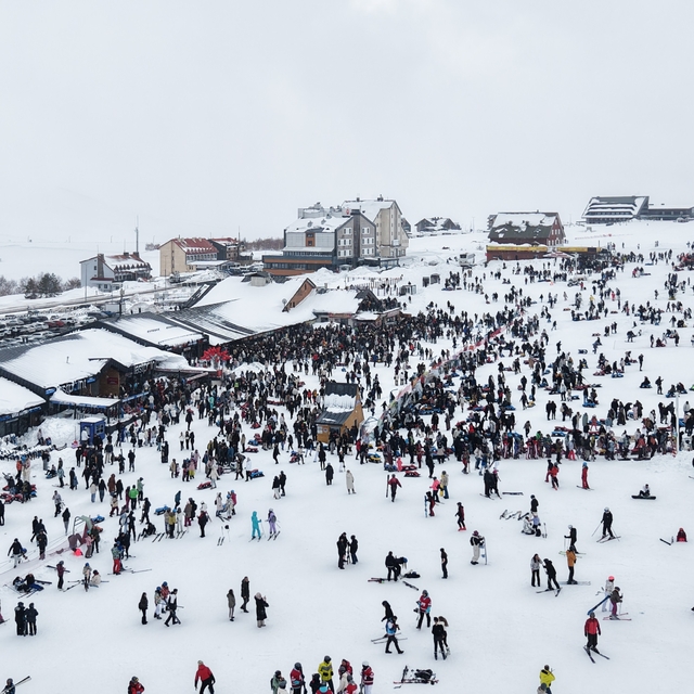 Erciyes'te hafta sonu yoğunluğu