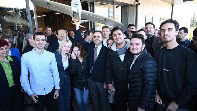 Sanayi ve Teknoloji Bakanı Kacır, Antalya Teknokent AR-GE 4 binası açılışında konuştu: