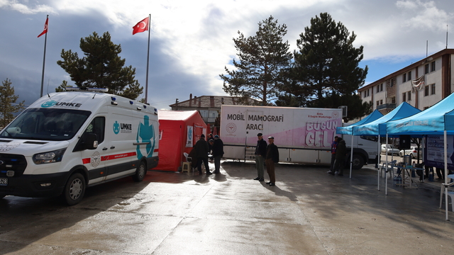 Mobil mamografi aracı Orta'da hizmet vermeye başladı