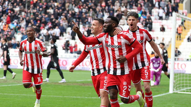 Özbelsan Sivasspor - İmaj Altyapı Vanspor FK: 3-3