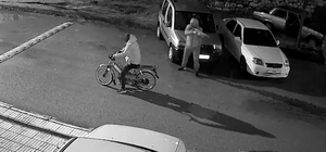 Motosikletli saldırganlar aynı iş yerini ikinci kez kurşun yağmuruna tuttu:...
