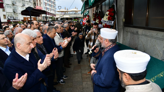 AK Parti Yerel Yönetimler Başkan Yardımcısı Köseoğlu'nun babası son yolculuğuna uğurlandı