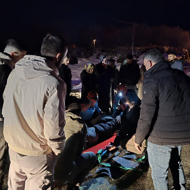 Bingöl'de trafik ikazası: 3 yaralı