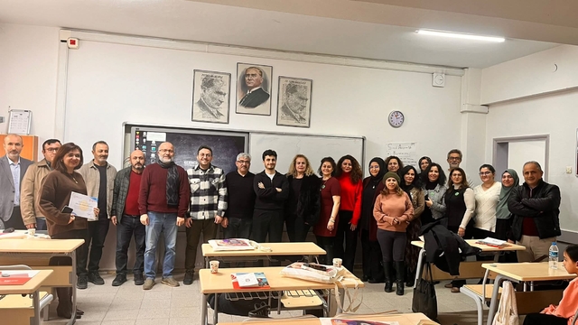 Çorum'da yazarlık atölyesi öğretmenlerle buluştu