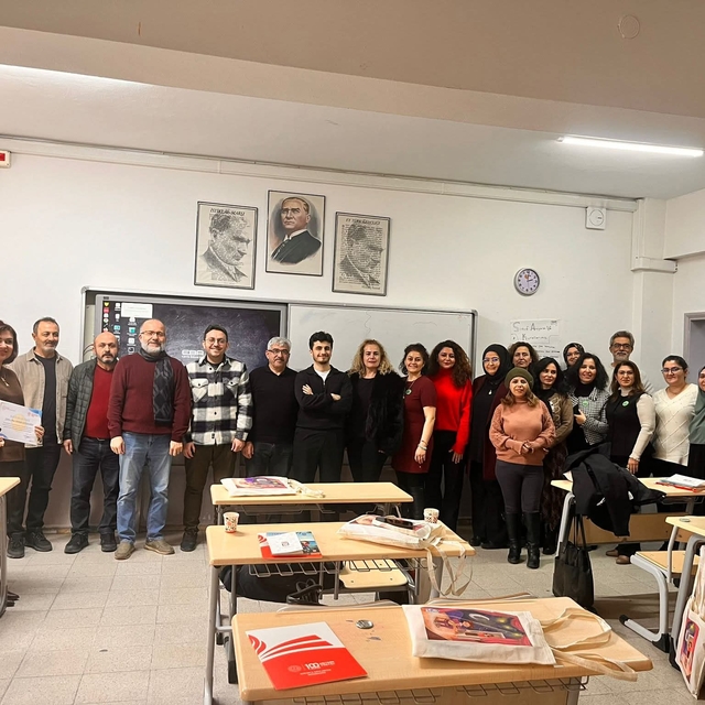 Çorum'da yazarlık atölyesi öğretmenlerle buluştu