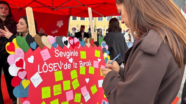 Samsun'da LÖSEV'den Sevgi Günü etkinliği
