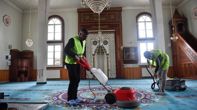 Erzurum'da ramazan öncesi 376 cami ve mescit temizlendi