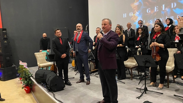 Niksar'da öğretmenler korosu konser verdi