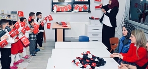 Milletvekili Ölmeztoprak öğrencilerle buluştu
Ölmeztoprak: "Güçlü türkiye,...