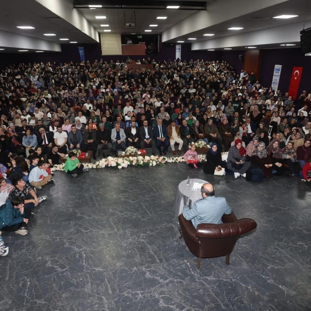 Başkan Sandıkçı: "Kültür ve sanatta öncü olmaya devam ediyoruz"