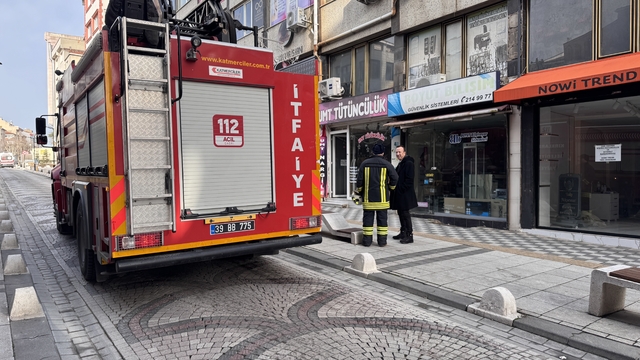 Kırklareli'nde iş yerinde çıkan yangın söndürüldü