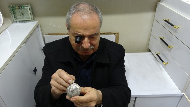 Zabıtalıktan emekli oldu, ata mesleğine geri döndü