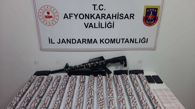 Uyuşturucu operasyonunda 4 kişi gözaltına alındı