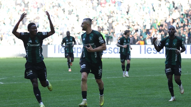 Trendyol Süper Lig: Kocaelispor: 3 - Gaziantep FK: 0 (Maç sonucu)