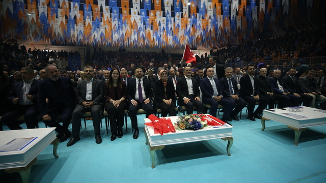 AK Parti Genel Başkan Yardımcısı Belgin Uygur, Balıkesir'de konuştu: