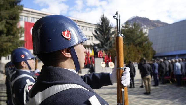 Gümüşhane'nin kurtuluşunun 108. yılı kar festivaliyle kutlandı