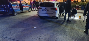 Dinlenme tesisinde 5 gündür park halinde olan otomobilden ceset çıktı