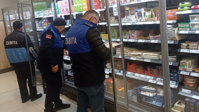 Ladik'te ramazan ayı öncesi gıda denetimi yapıldı