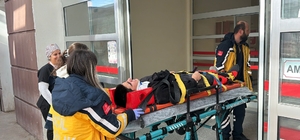 Asansör boşluğuna düşen 2 kişi yaralandı