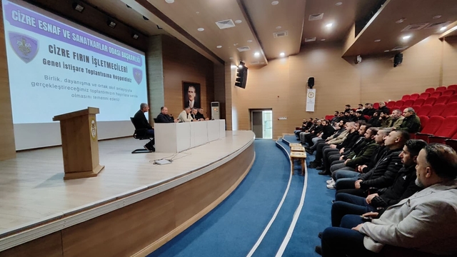 Cizre'de fırıncı esnafı toplantısı