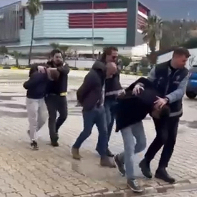 İskenderun'da hapis cezası ile aranan 3 şahıs yakalandı