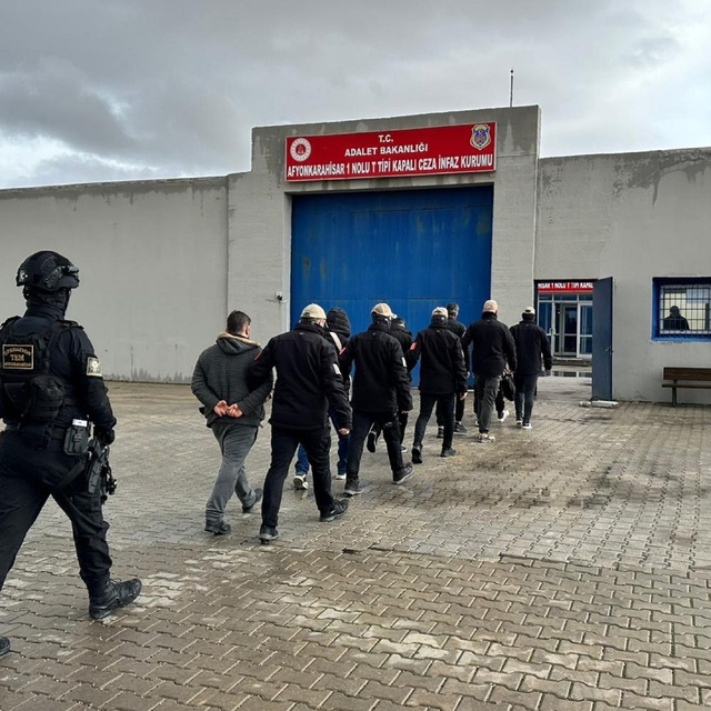 Afyonkarahisar merkezli 4 ilde DEAŞ operasyonu; 6 tutuklama