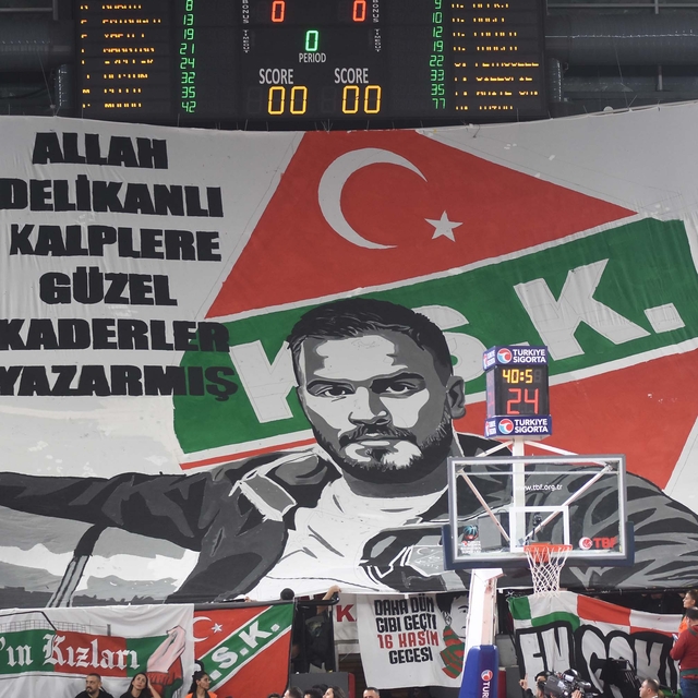 Karşıyaka basketbolda umut tüketiyor