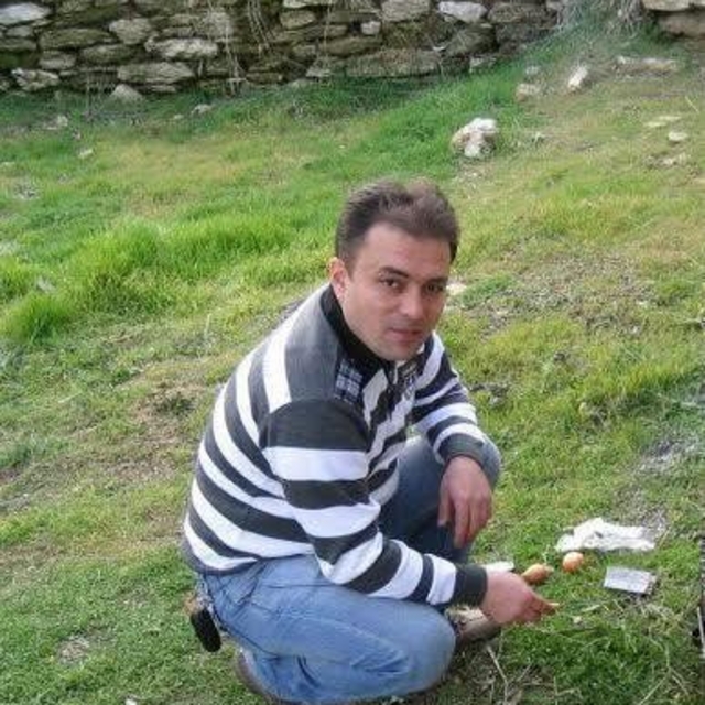 Buldan'da bir işçi işyerinde iple asılı bulundu