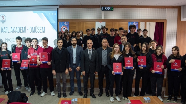 OMÜSEM'den lise öğrencilerine proje eğitimi: 120 öğrenci sertifika aldı