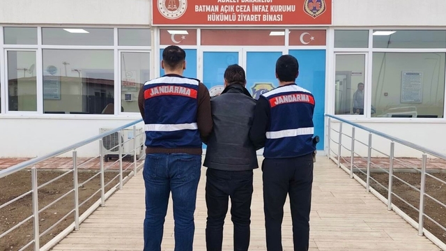 Batman'da çeşitli suçlardan aranan 35 kişi tutuklandı