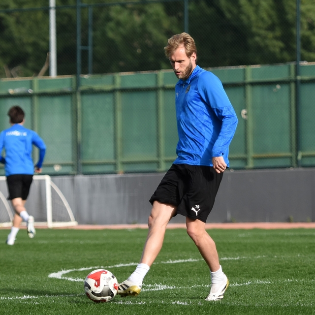 Manisa FK'da tek hedef galibiyet