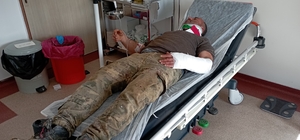 Tokat'ta otomobiliyle tarlaya düşen sürücü yaralandı