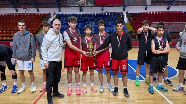 Kütahya'da Okullar Arası Gençler 3x3 Basketbol İl Birinciliği tamamlandı