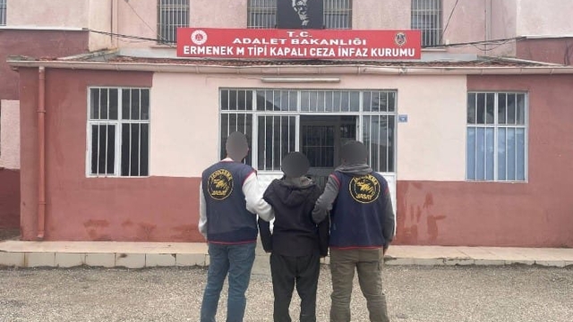 Karaman'da çeşitli suçlardan aranan 63 kişi yakalandı