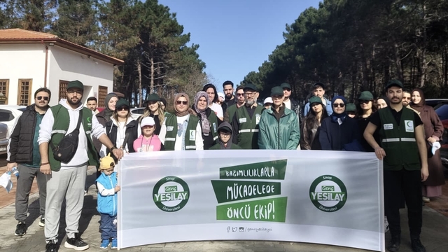 Sinop'ta Yeşilay'dan sağlıklı yaşam için doğa yürüyüşü