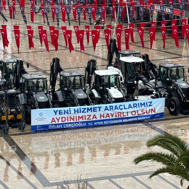 Büyükşehir Belediyesi'nin araç filosu 51 milyon liralık yatırım ile güçlend...