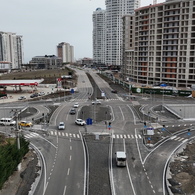 Samsun'da Recep Tayyip Erdoğan Bulvarı trafiğe açıldı