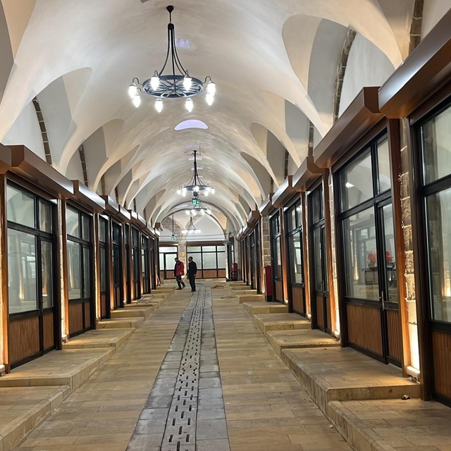 Kahramanmaraş'ta 526 yıllık Tarihi Çarşı'da 140 iş yerinin restorasyonu tam...