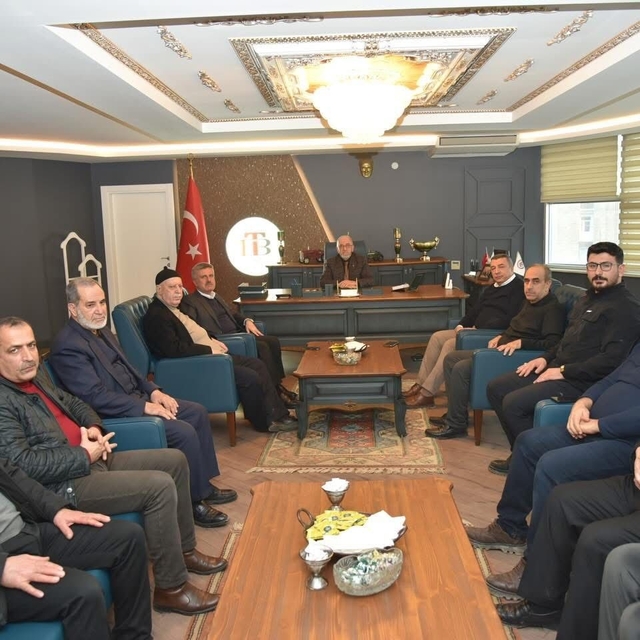 Başkan Dumandağ: "Borsalar arasında kurulacak iş birliklerinin, ülke ekonom...