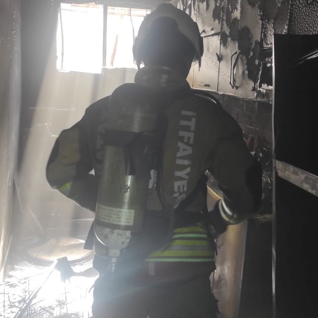 İskenderun'da müstakil ev yangını