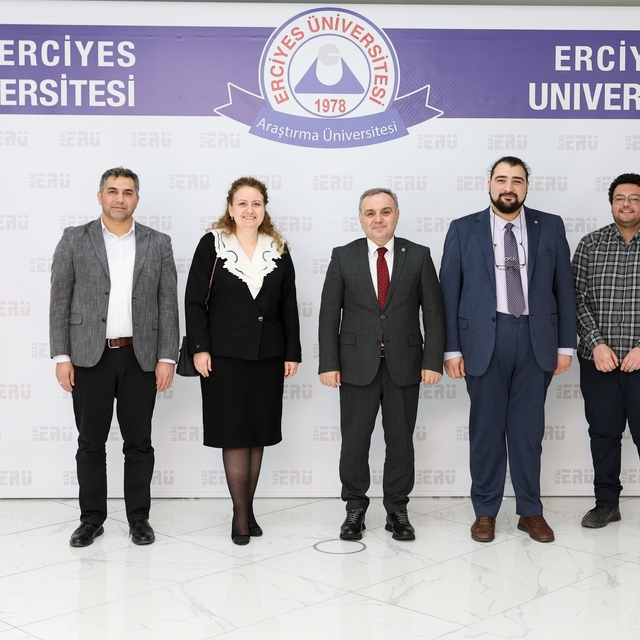 ERÜ'de 'Uzay Radyasyonunda Hayatta Kalmak' konulu konferans düzenlendi