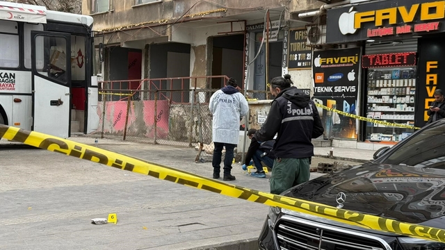 Diyarbakır'da müteahhit ile emlakçı arasında 'tadilat' kavgası: 4 yaralı