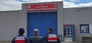 Jandarmanın aranması olan 57 kişiyi yakaladı