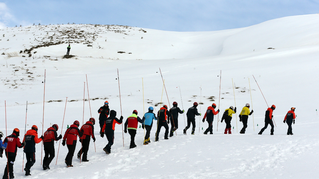 Erciyes'te 171 personelin katılımıyla çığ tatbikatı yapıldı