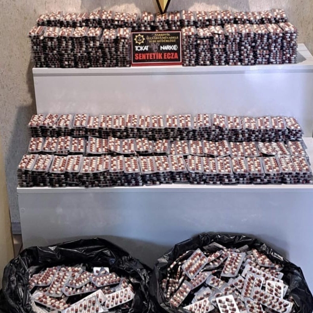 Tokat'ta 55 bin sentetik ecza ele geçirildi