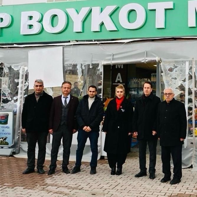 Milletvekili Ölmeztoprak'tan 'KOP Boykot Market'e ziyaret
Ölmeztoprak: "Cum...