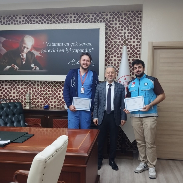 Çocuk acil doktorlarına teşekkür belgesi